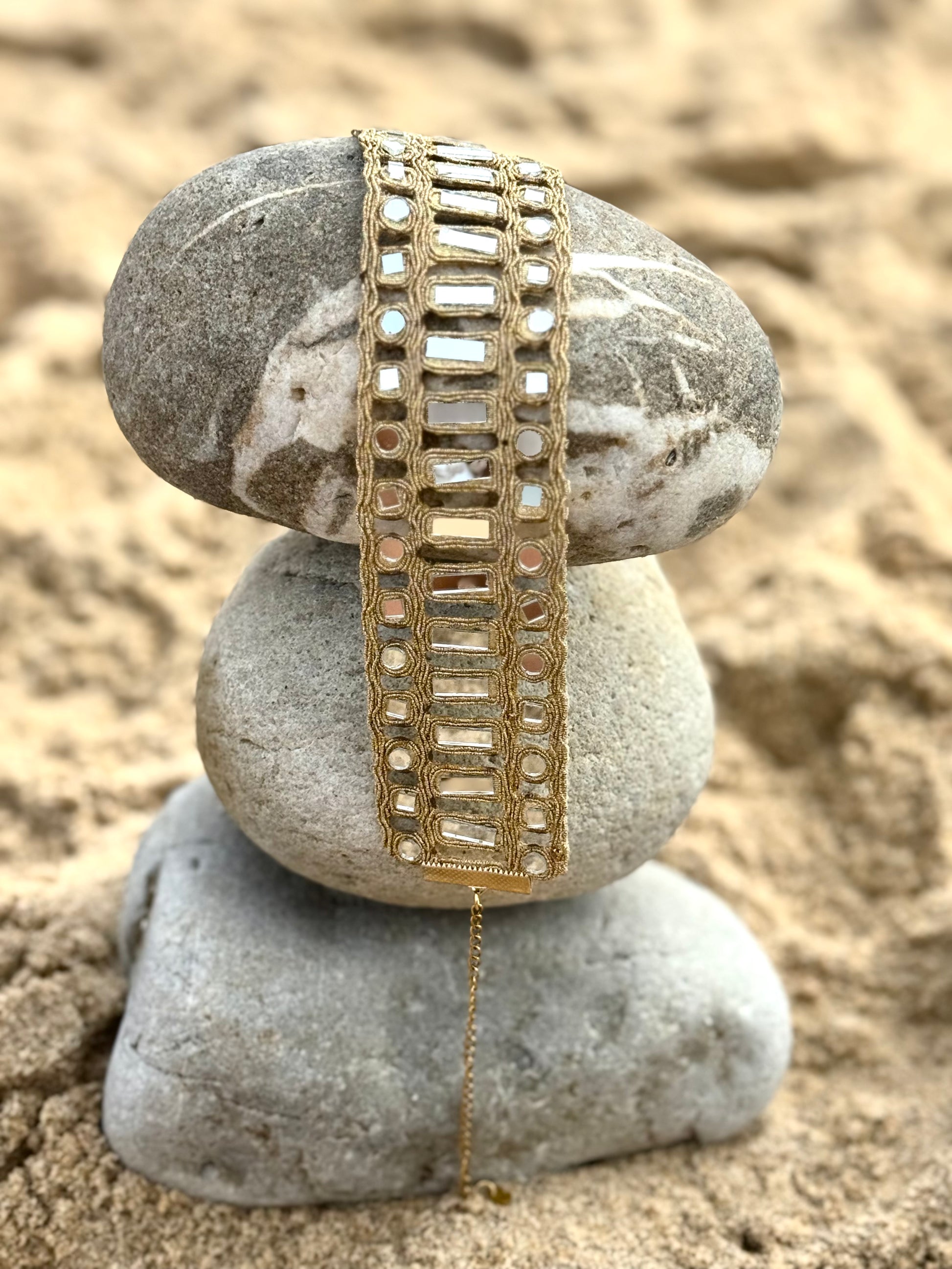 Agni Choker