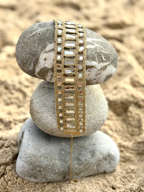 Agni Choker